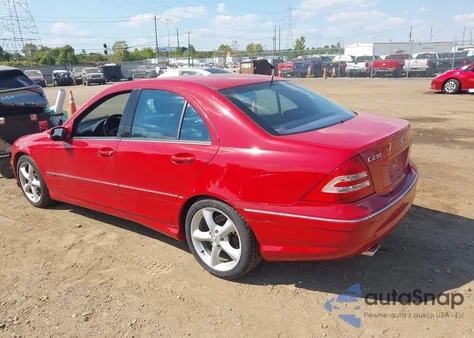 2006 Mercedes-Benz C 230 Sport z USA, uszkodzony, nr VIN WDBRF52H36F732830